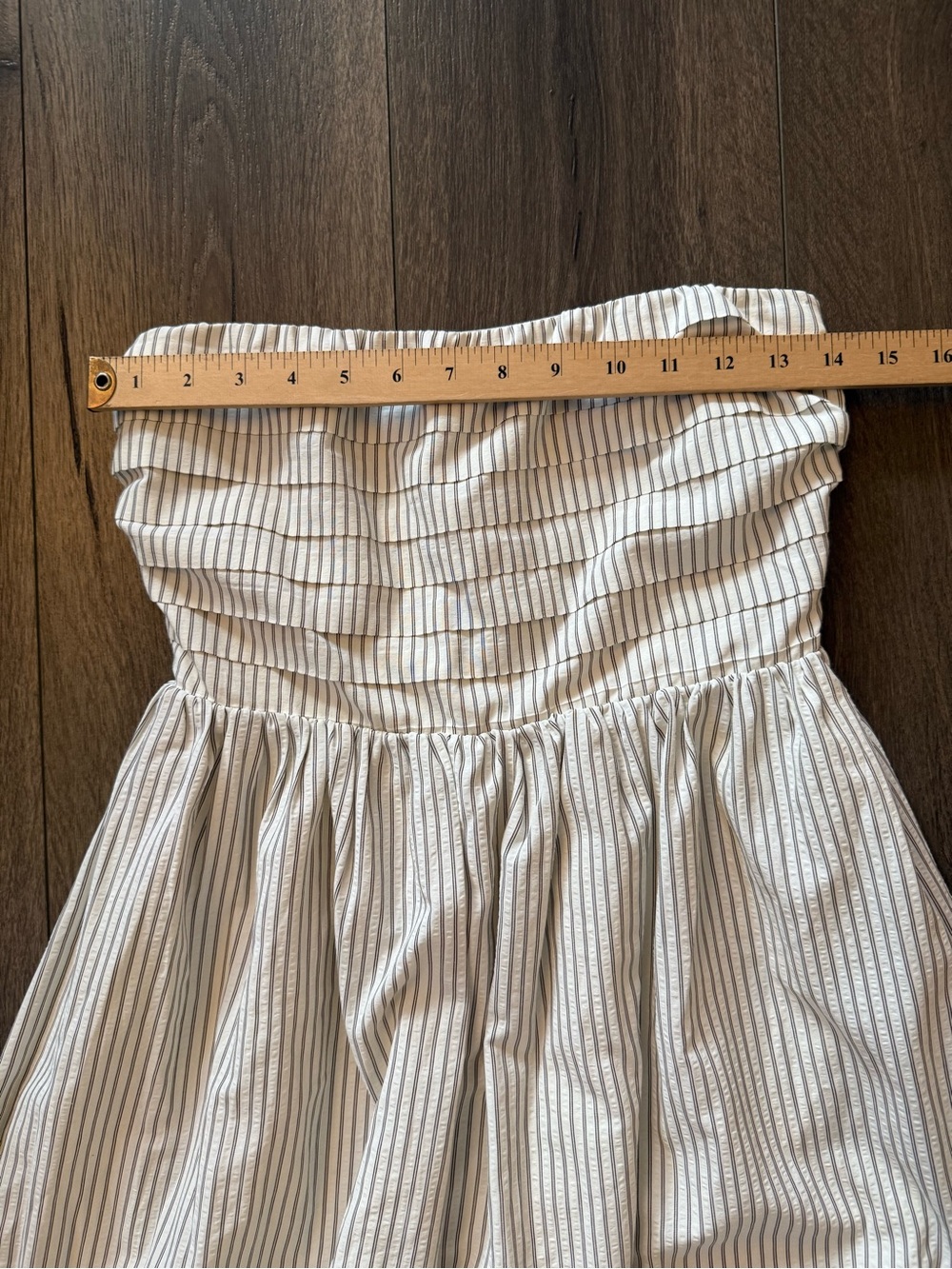 NWT Altar’d State Strapless Smocked Dress in Ivory with brown Stripe Size Small - Picture 14 of 14
